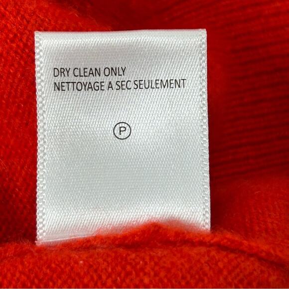 Brochu Walker Cashmere Moni Vee V Neck Sweater in Regatta Red XS - Picture 9 of 11